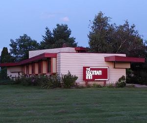 The Usonian Inn LLC Dodgeville United States