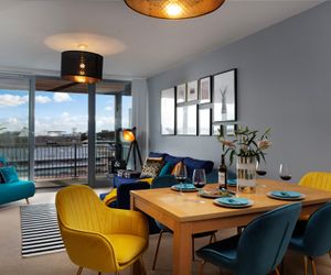 PREMIUM PENTHOUSE Sea View Apartment-parking Plymouth United Kingdom