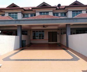 HOMESTAY CIKGU HARIF D KUANTAN (MUSLIM ONLY) Kuantan Malaysia
