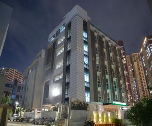 FabHotel Veeraj Suites Cyberabad India
