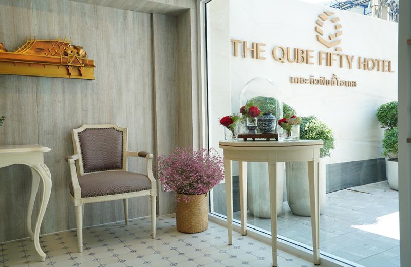 THE QUBE FIFTY HOTEL (SHA Extra Plus)