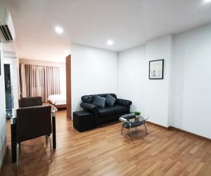 PP Plus Condo Sukhumvit 71 Phra Khanong Thailand