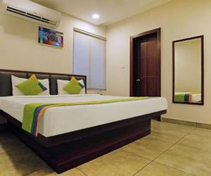 OYO 61048 Lazystay Grand Chandaka India