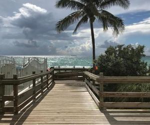 Apartments at Sian Residences Hallandale United States