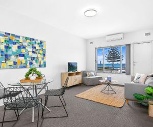#1 Ocean View South Pacific Apartment Brighton-le-sands Australia