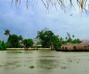 Triveny River Palace Ambalapulai India