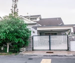 ADINIZ KLIA HOMESTAY Sepang Malaysia