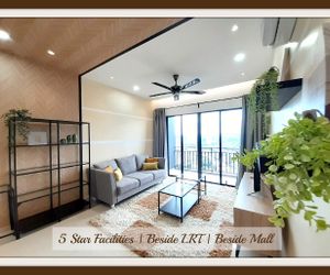 Stylish Cozy Condo Near LRT Wangsa Maju 2711 Setapak Malaysia