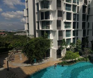 Cozy home and amazing pool Damansara Perdana Malaysia