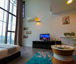 QracPlace Near@IKEA/CURVE/Kidzania/1U/TGV C119 Kampong Bukit Lanjan Malaysia