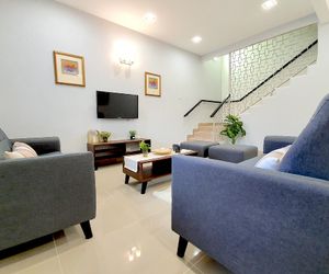 Kuala Lumpur Duta Terrace House by BeeStay [9 Pax] Sentul Malaysia