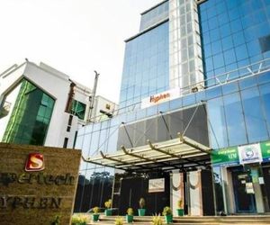 Hyphen Business Hotel Ghaziabad India