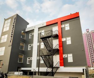 OYO Townhouse 291 Siddharth Vihar Ghaziabad Ghaziabad India