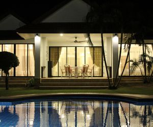 Villa Status Nai Harn Thailand