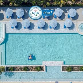 NearBy Hotel