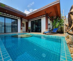 rawai beach swimming pool 2 rooms villa kids park Rawai Thailand