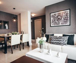 2B 2Bth room with huge swimming pool and pool view Kathu Thailand