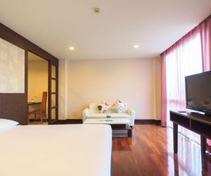 1 bedroom apartment inside Patong pool complex Patong Thailand