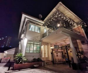 16 Pax Beach Holiday Home  CM Tanjung Bunga Malaysia