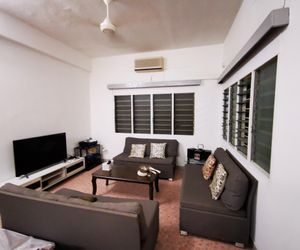 Best Deal! Fan Single Bed*Beach*Wifi*Bfast*SL6 Tanjung Bunga Malaysia