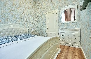 Ital'yanskaya 11 - classic and modern