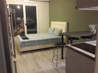 Great apartment near metro