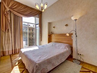 Extra large apartment with a balcony