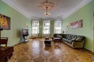 Extra large apartment with a balcony