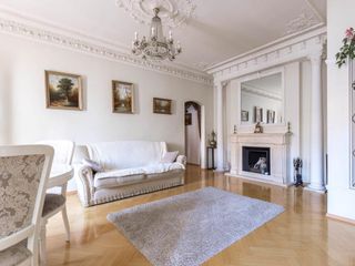 Апартаменты (90 m²) с 2 спальней(-ями) и 1 ванной(-ыми) комнатой(-ами) в районе Центральный район