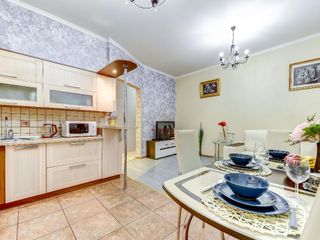 Апартаменты (64 m²) с 2 спальней(-ями) и 1 ванной(-ыми) комнатой(-ами) в районе Центральный район