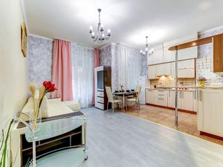 Апартаменты (64 m²) с 2 спальней(-ями) и 1 ванной(-ыми) комнатой(-ами) в районе Центральный район