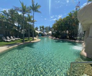 Beach Villa Diamond. Beach resort #5 Broadbeach Australia