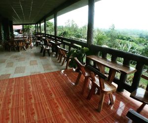 Baan see-Fah-nam-ta-lay (light blue house) Ban Kom Thailand