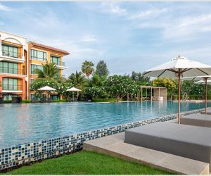 Pool Access Condo | Bella Costa HuaHin Pak Nam Pran Thailand