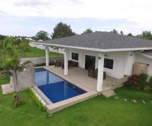Swiss Pool Villa I Cha Am Ban Nong Rong Thailand