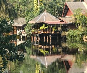 Riverside Family Beach House (Baan Zen) Chang Island Thailand