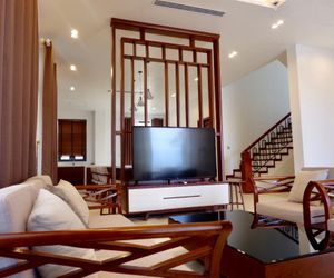 PRIVATE VILLA LUXURY 7Br with pool sea view Halong Vietnam