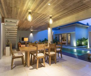2BR Private Infinity  Pool Villa-Bfast+HotTub+ Spa Sukawati Indonesia