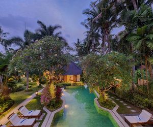 4 Bedroom Pool Villa Garden View - Breakfast#KKSB Saba Indonesia
