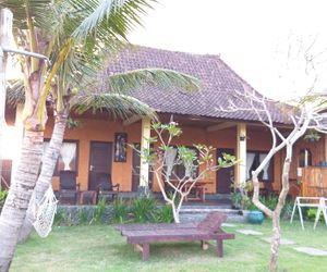 Medewi surf hostel Jembrana Indonesia