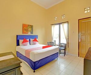 OYO 3096 Hotel Dewi Warsiki Jembrana Indonesia