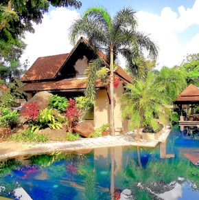 NearBy Hotel