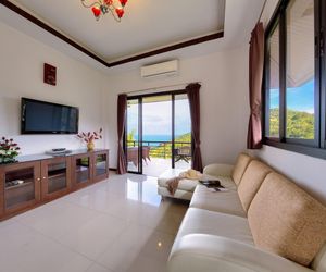 SeaviewVilla 2 Separate Level Bedrooms Shared Pool Lamai Beach Thailand