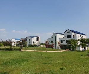 La Maison Blue Two Double Suite Gimpo-si South Korea
