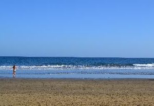 Apartamento en primera línea de la Playa de Las Burras con vistas al mar. San Agustin Spain