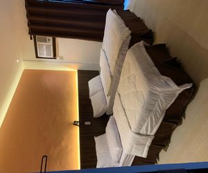 Clean affordable budget hotel Santo Tomas Philippines