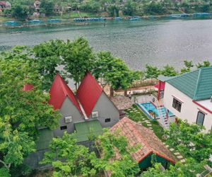 Restful River Bungalow with 2 double beds Phong Nha Vietnam