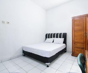 OYO Life 2597 Km Kost Pakanbaru Indonesia