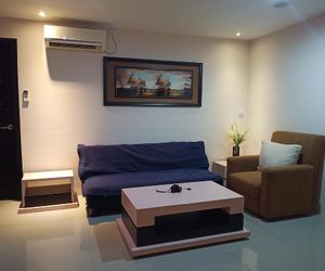 Very Near to Nagoya Hill 2BR for 5pax,Free Pick Up Batam Indonesia