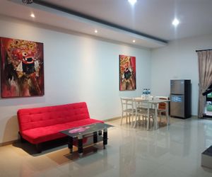 9 min Walk to NagoyaHill - 4BR, 12pax, FreePickup Batam Indonesia